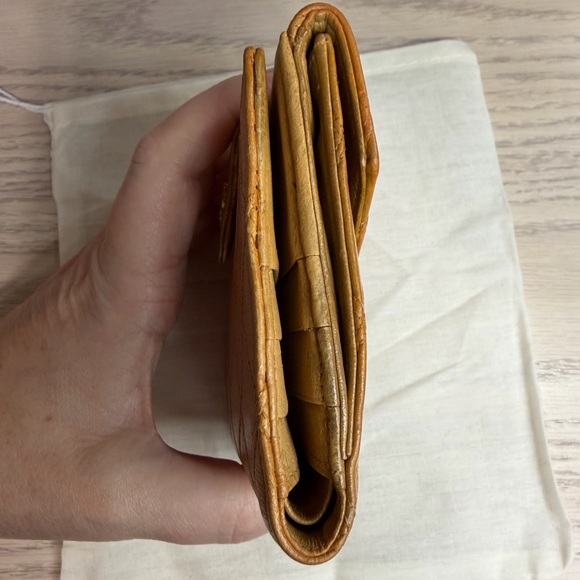 Chanel compact wallet authentic - Picture 4 of 10